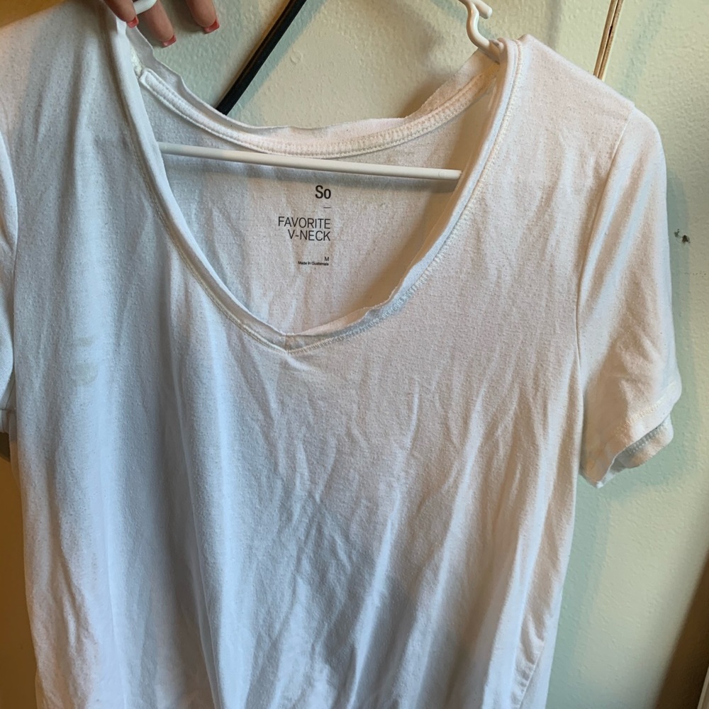 White t-shirt